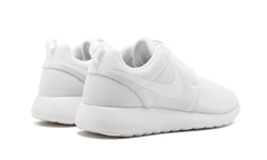 ROSHE ONE WMNS "White / White - Pure Platinum" 844994 100