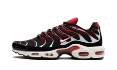 Air Max Plus "Black White University Red" DM0032 004