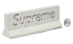 Mini Materials 1:12 Scale Jersey Barrier "SS26 - Grey" SU27299