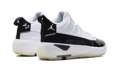 Max Aura 7 "White Summit White Black" HQ2091 100