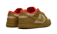 DUNK LOW WMNS"Bronzine Picante Red" FQ8897 252