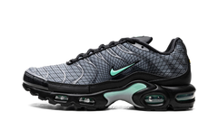 Air Max Plus "Spirograph" FB3351 001